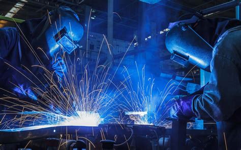 metal fabrication manufacturers